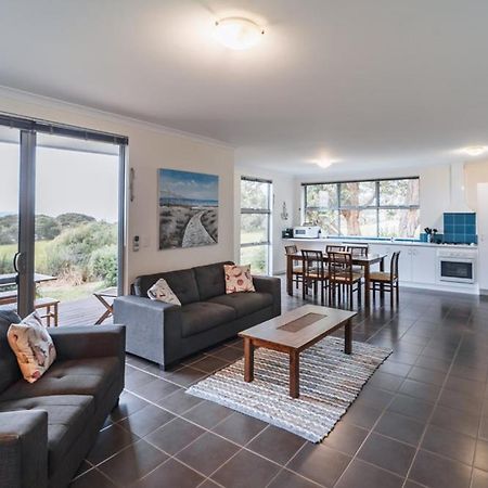 Cosy Corner Sea View Apartments Albany Exterior photo
